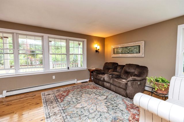 68 Pleasant Street, Antrim, NH 03440