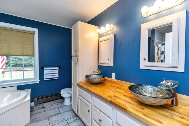 68 Pleasant Street, Antrim, NH 03440
