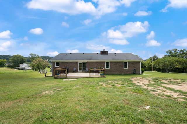 2044 Jennifer Ln, Lewisburg, TN 37091