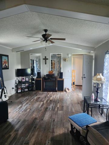 33 Tanglewood Drive, Burnside, KY 42519