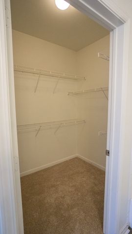 4261 NE Meadow Creek Circle 306, Fayetteville, AR 72703
