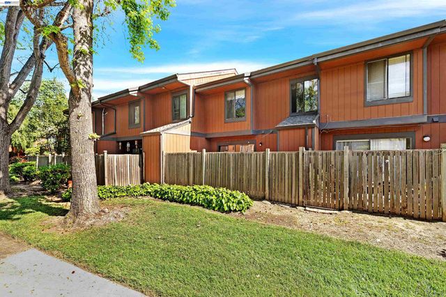 38623 Cherry Lane 221, Fremont, CA 94536