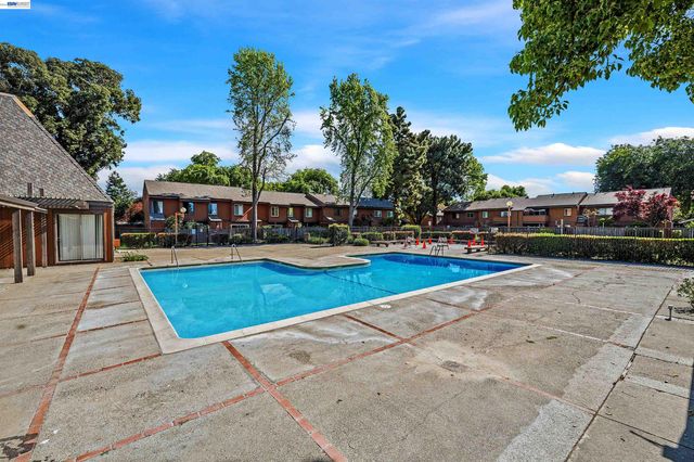 38623 Cherry Lane 221, Fremont, CA 94536