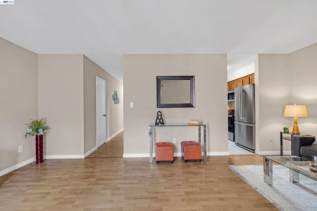 38623 Cherry Lane 221, Fremont, CA 94536