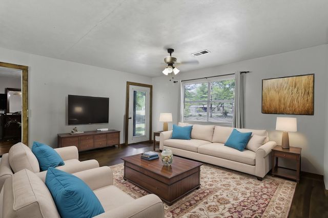 1101 Cr 3802, Cleveland, TX 77328