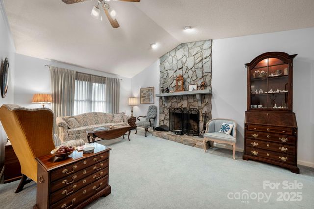 115 Apple Blossom Drive, Morganton, NC 28655