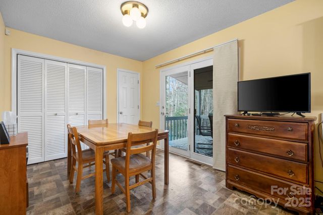 115 Apple Blossom Drive, Morganton, NC 28655