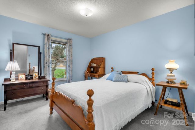 115 Apple Blossom Drive, Morganton, NC 28655