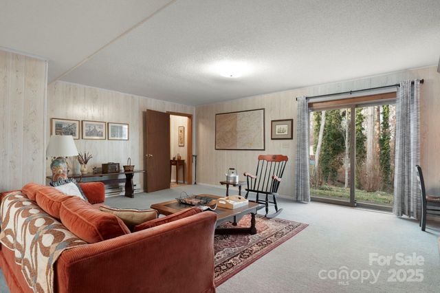 115 Apple Blossom Drive, Morganton, NC 28655