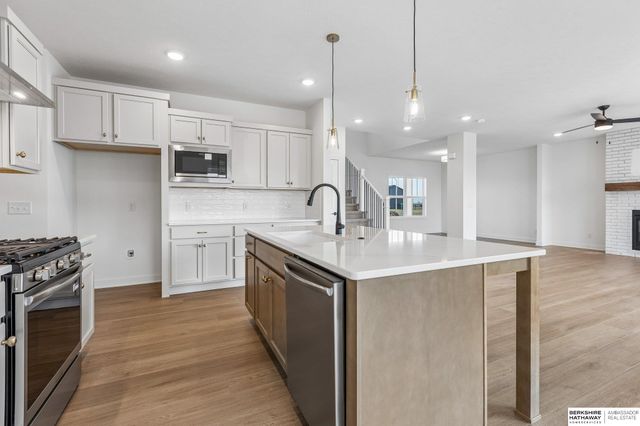 20819 Nebraska Avenue, Elkhorn, NE 68022