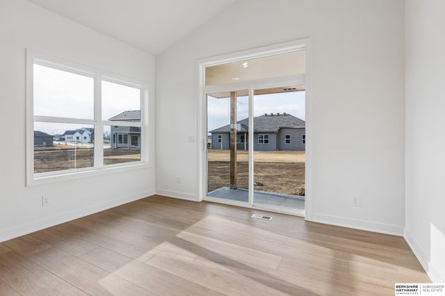 20819 Nebraska Avenue, Elkhorn, NE 68022