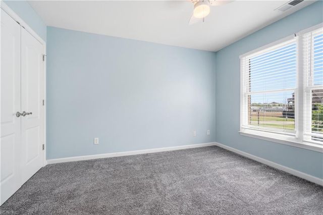 705 Charthouse CIR, Hampton, VA 23664