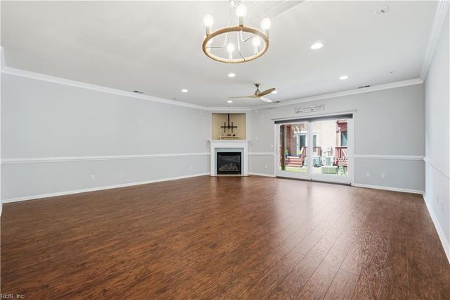 705 Charthouse CIR, Hampton, VA 23664