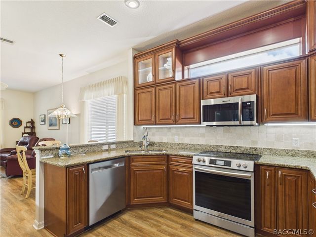 42 W Byrsonima Loop, Homosassa, FL 34446