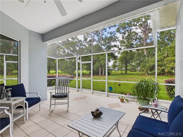 42 W Byrsonima Loop, Homosassa, FL 34446