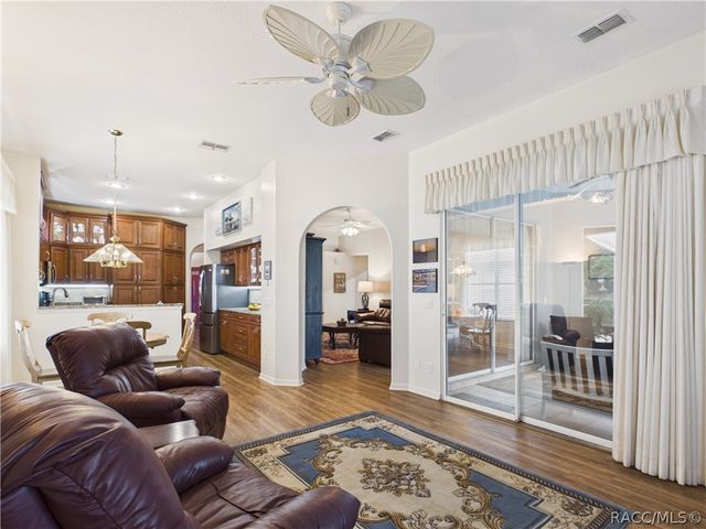 42 W Byrsonima Loop, Homosassa, FL 34446