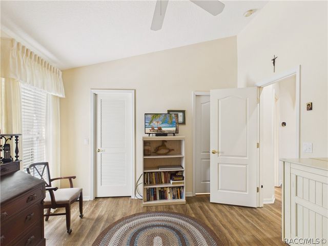 42 W Byrsonima Loop, Homosassa, FL 34446