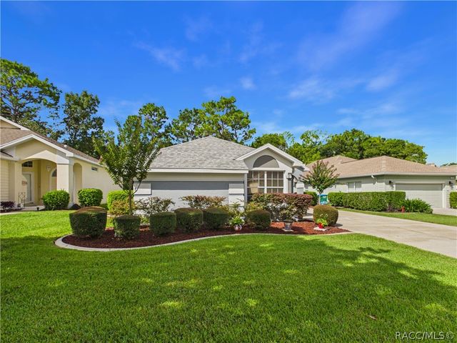 42 W Byrsonima Loop, Homosassa, FL 34446
