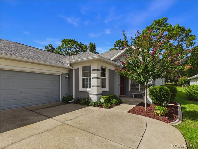 42 W Byrsonima Loop, Homosassa, FL 34446