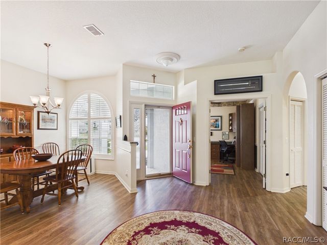 42 W Byrsonima Loop, Homosassa, FL 34446