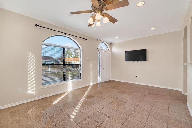512 Bertloma Street, Pasadena, TX 77502
