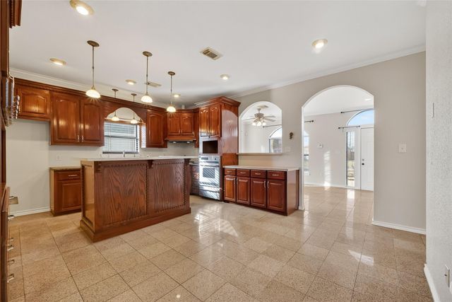 512 Bertloma Street, Pasadena, TX 77502