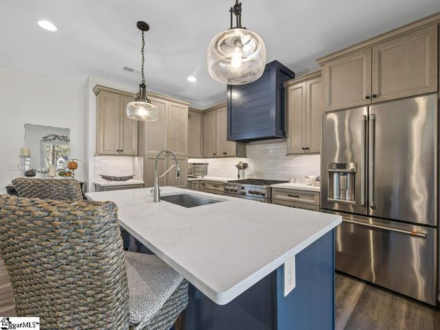 2355 Mays Bridge Road, Greer, SC 29651