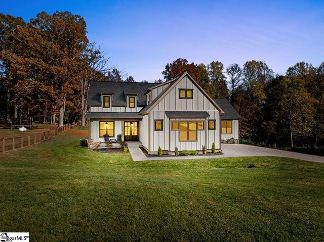 2355 Mays Bridge Road, Greer, SC 29651