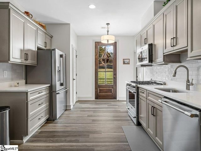 2355 Mays Bridge Road, Greer, SC 29651