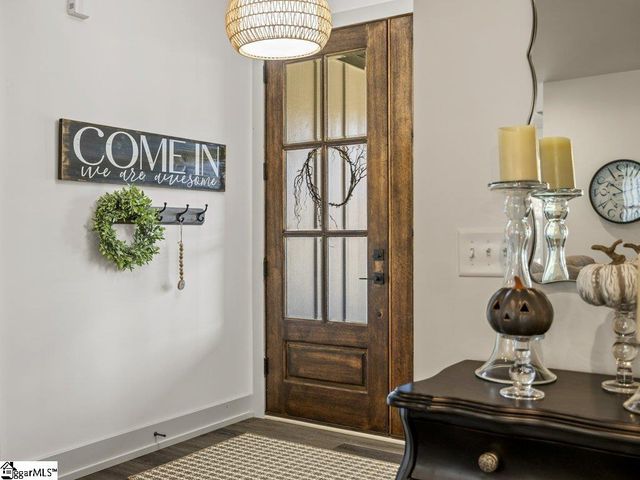 2355 Mays Bridge Road, Greer, SC 29651