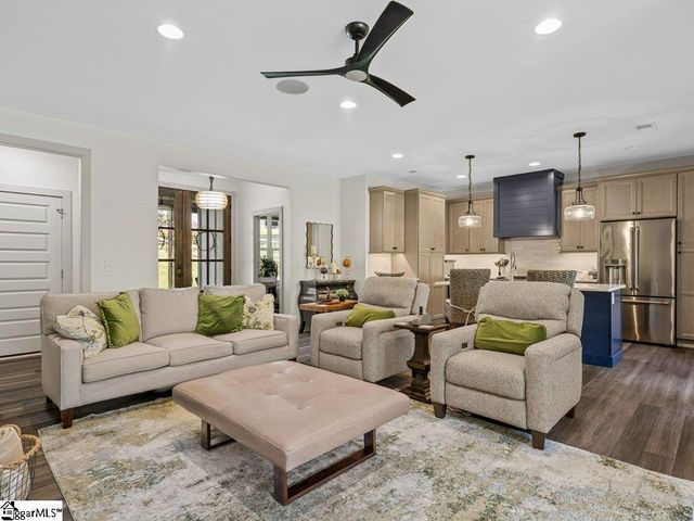 2355 Mays Bridge Road, Greer, SC 29651