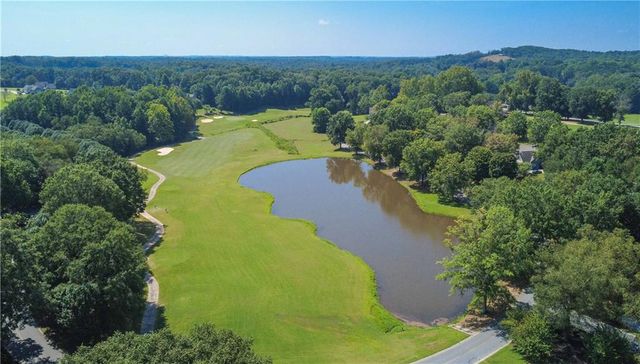 1057 Orchard Drive, Clarkesville, GA 30523