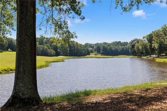 1057 Orchard Drive, Clarkesville, GA 30523
