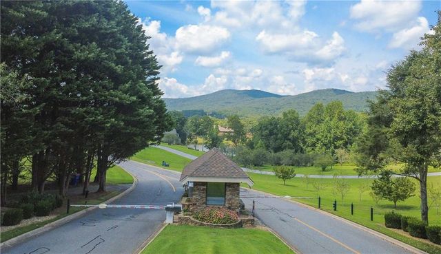 1057 Orchard Drive, Clarkesville, GA 30523