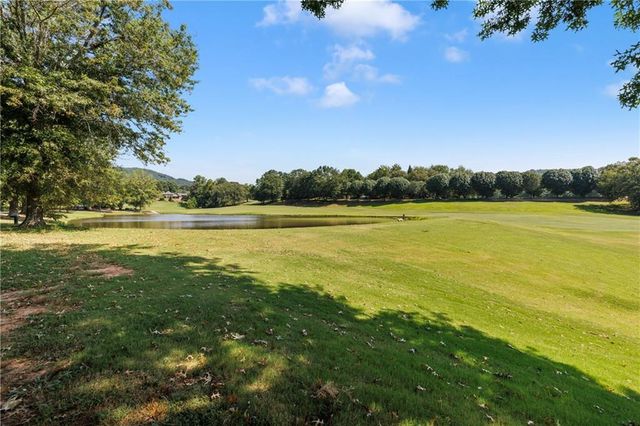 1057 Orchard Drive, Clarkesville, GA 30523
