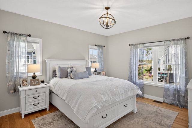 2 Hawthorne, Plymouth, MA 02360