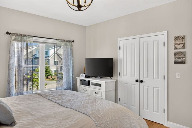 2 Hawthorne, Plymouth, MA 02360