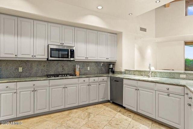 11166 E PROSPECT POINT Drive, Scottsdale, AZ 85262