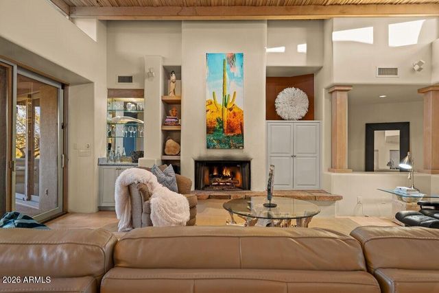 11166 E PROSPECT POINT Drive, Scottsdale, AZ 85262