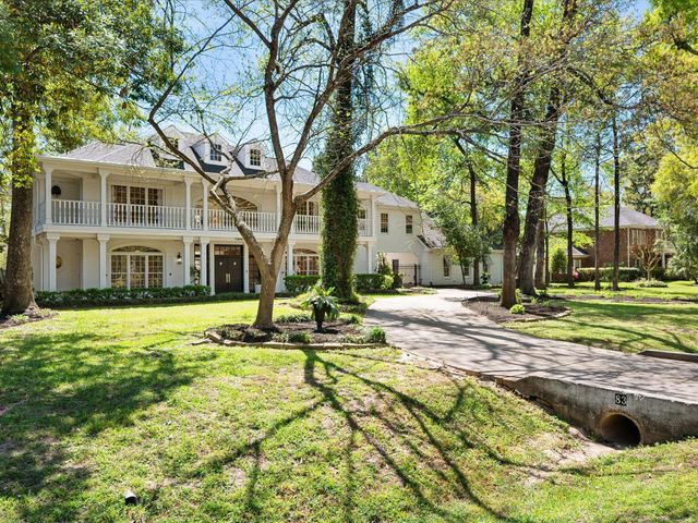 83 S Longspur Drive, The Woodlands, TX 77380