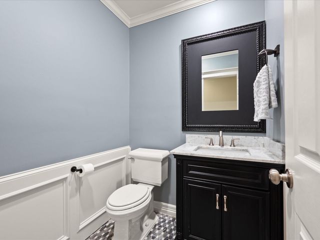 83 S Longspur Drive, The Woodlands, TX 77380