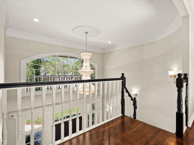 83 S Longspur Drive, The Woodlands, TX 77380