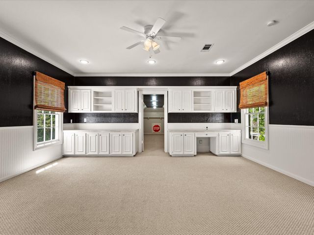 83 S Longspur Drive, The Woodlands, TX 77380