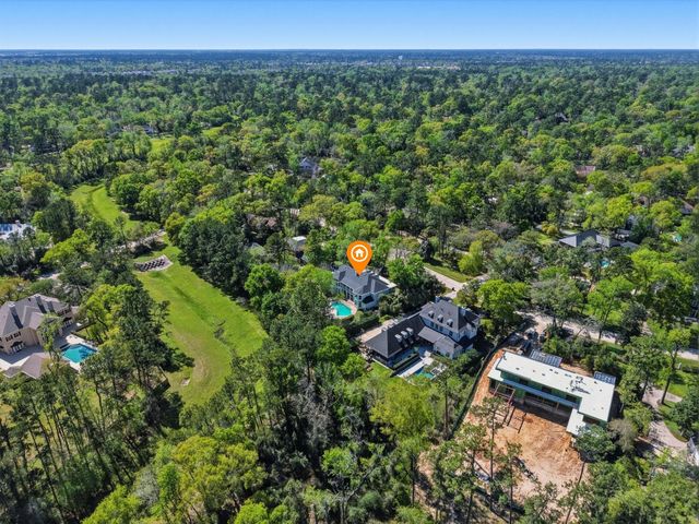 83 S Longspur Drive, The Woodlands, TX 77380