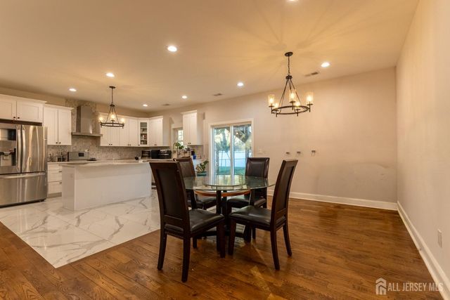 55 walnut Street, Edison, NJ 08817