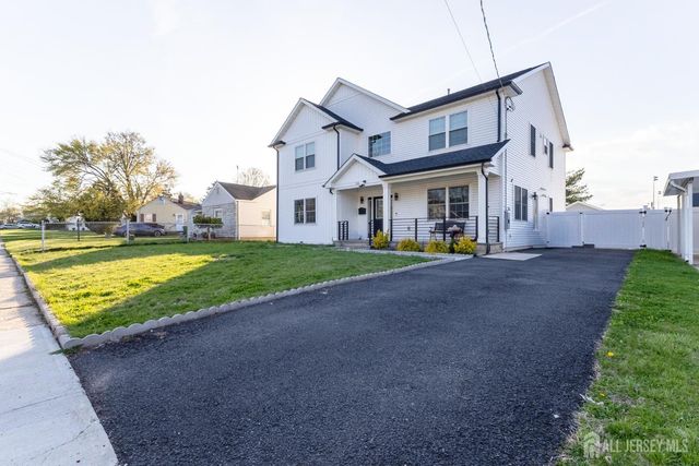55 walnut Street, Edison, NJ 08817
