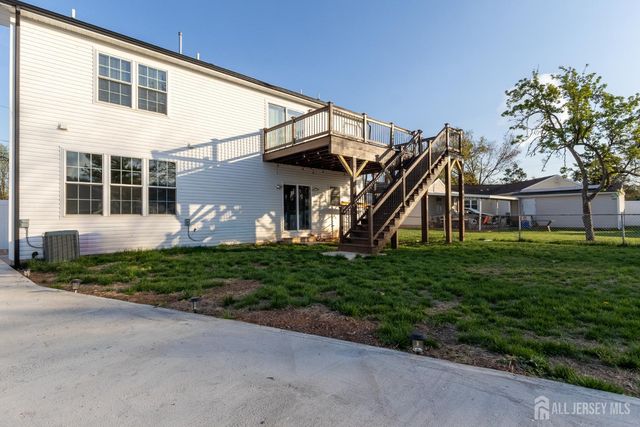 55 walnut Street, Edison, NJ 08817