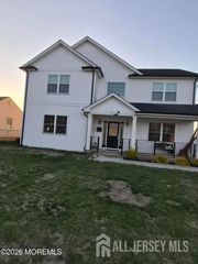 55 walnut Street, Edison, NJ 08817