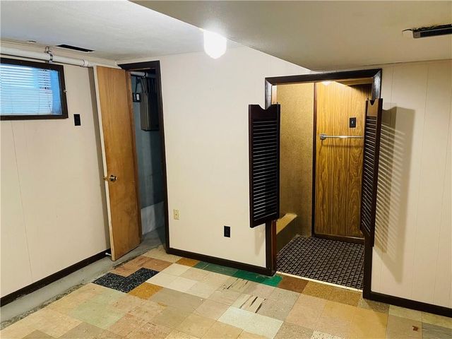 1500 Delaware Street, Leavenworth, KS 66048