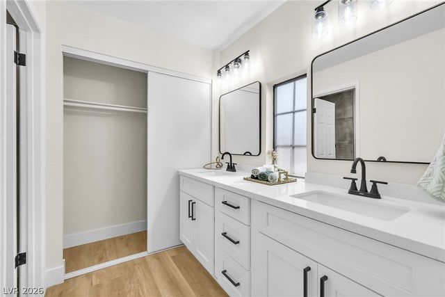 2415 Pickwick Drive, Henderson, NV 89014